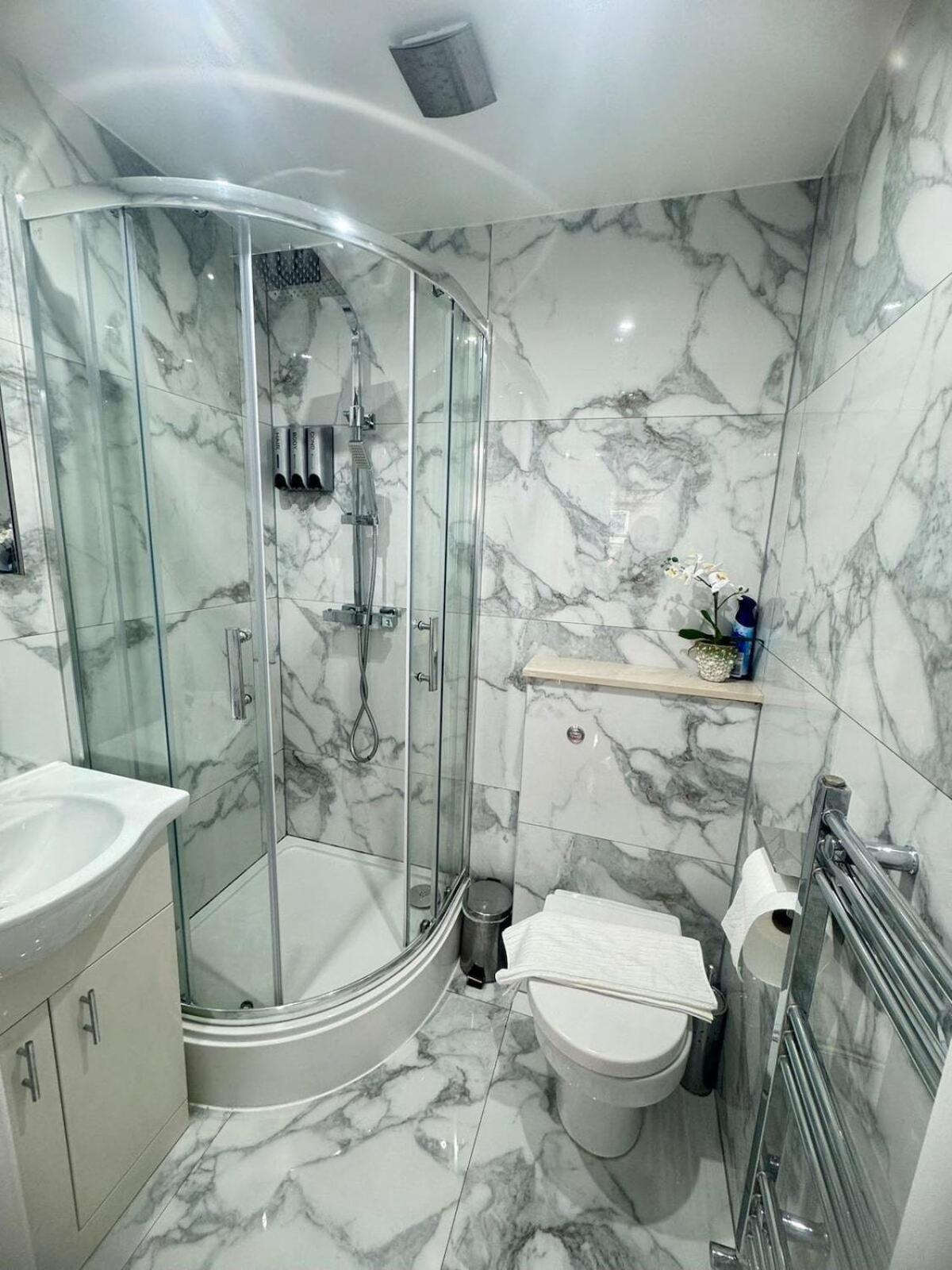 Tina Guest House London Ngoại thất bức ảnh