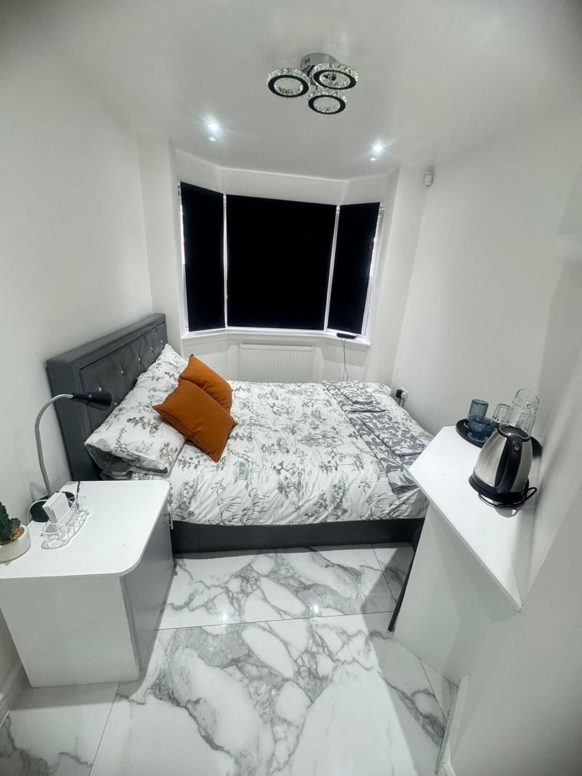 Tina Guest House London Ngoại thất bức ảnh